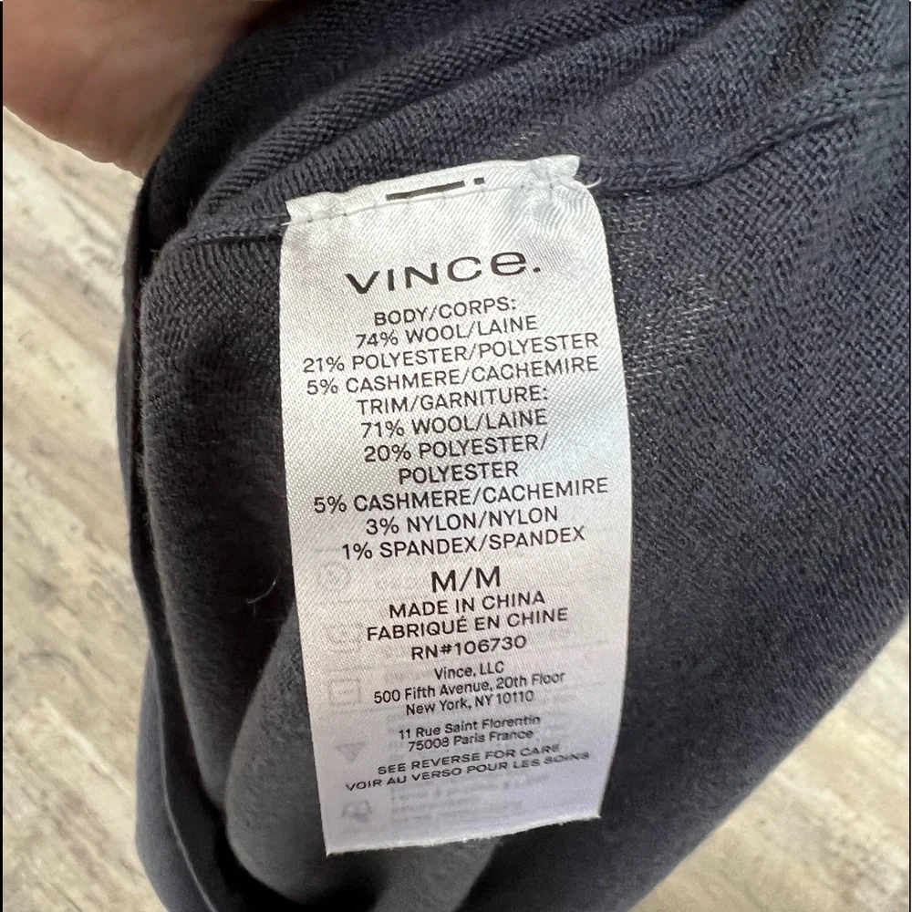 Vince classic grey top